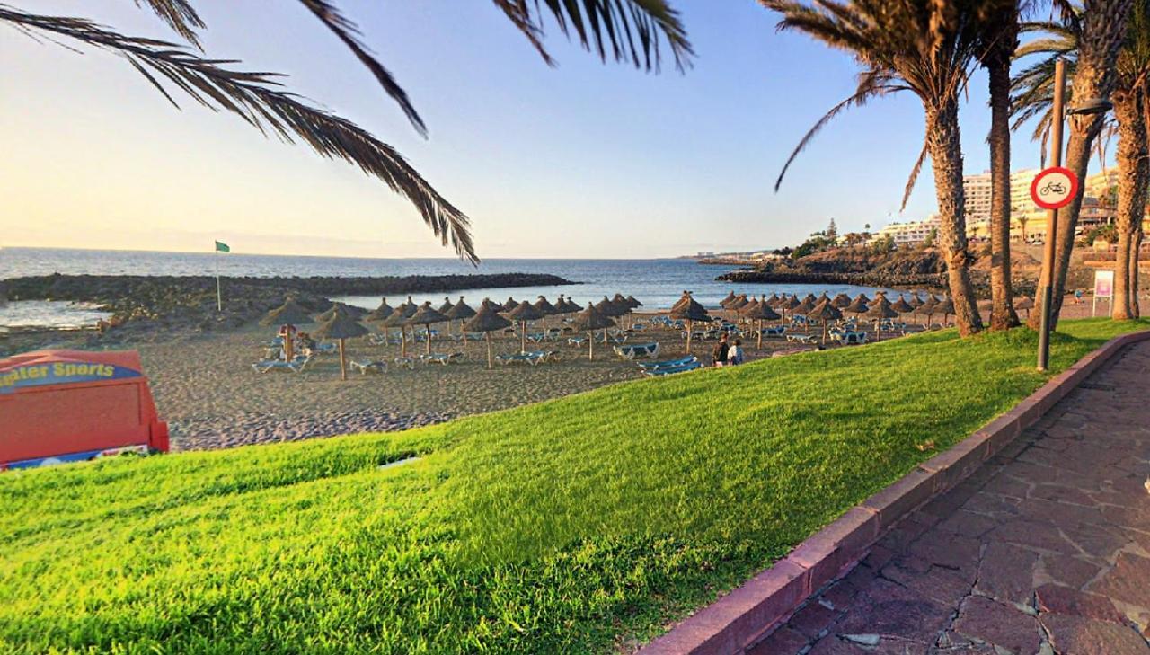 Beach And Pool In Playa De Las Americas Apartamento Exterior foto