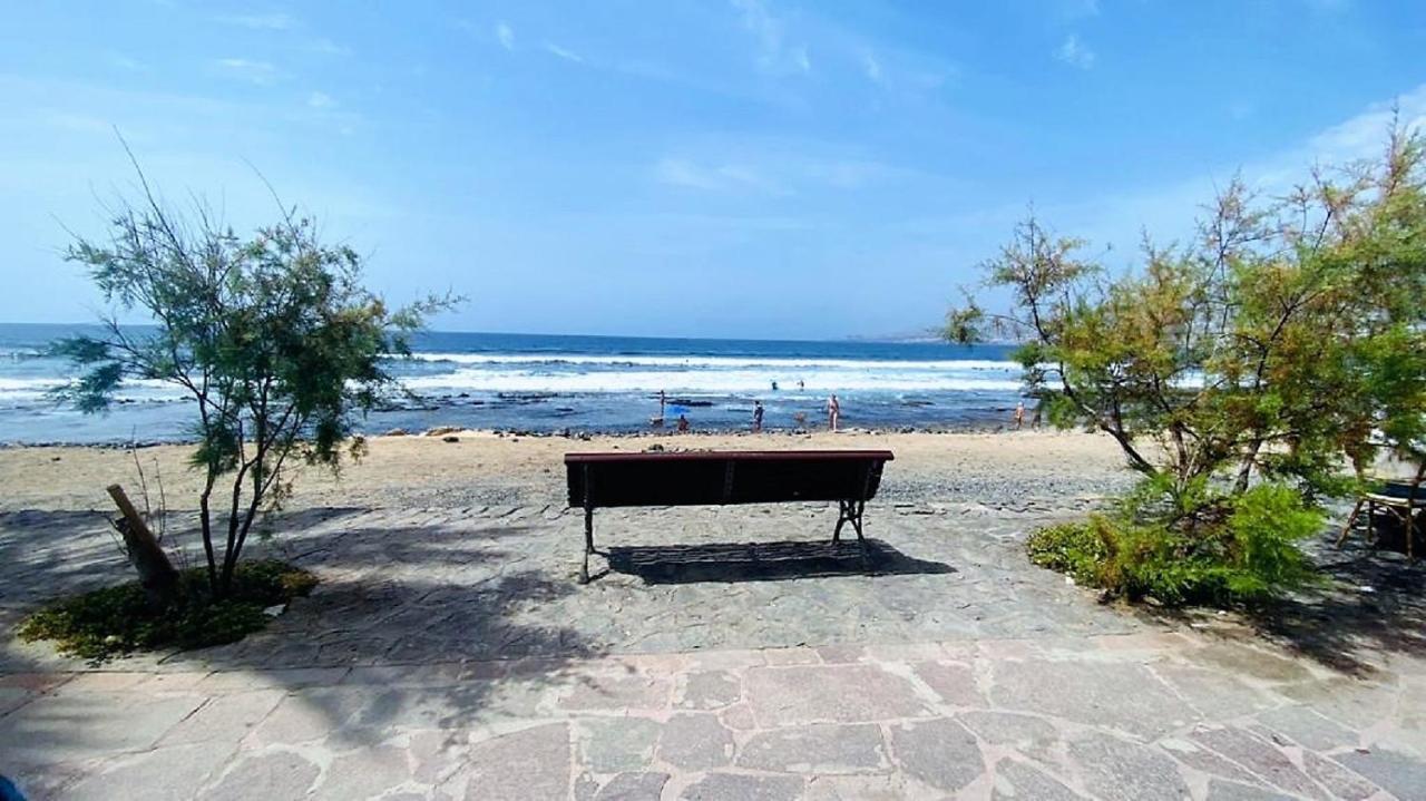 Beach And Pool In Playa De Las Americas Apartamento Exterior foto