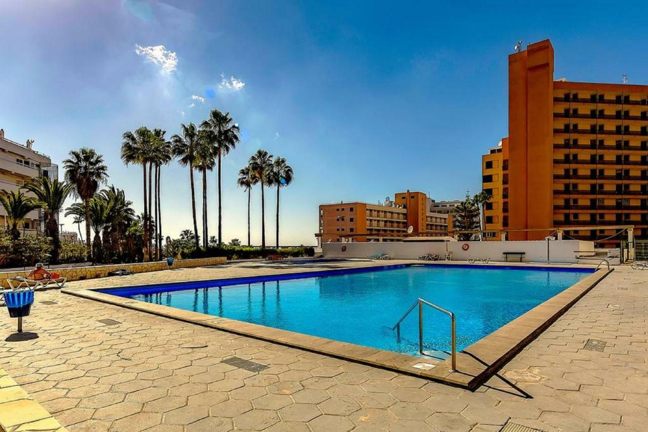 Beach And Pool In Playa De Las Americas Apartamento Exterior foto