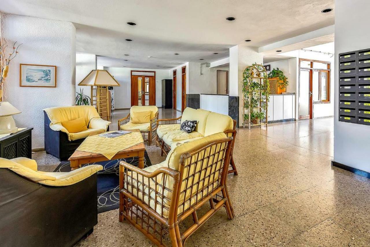 Beach And Pool In Playa De Las Americas Apartamento Exterior foto